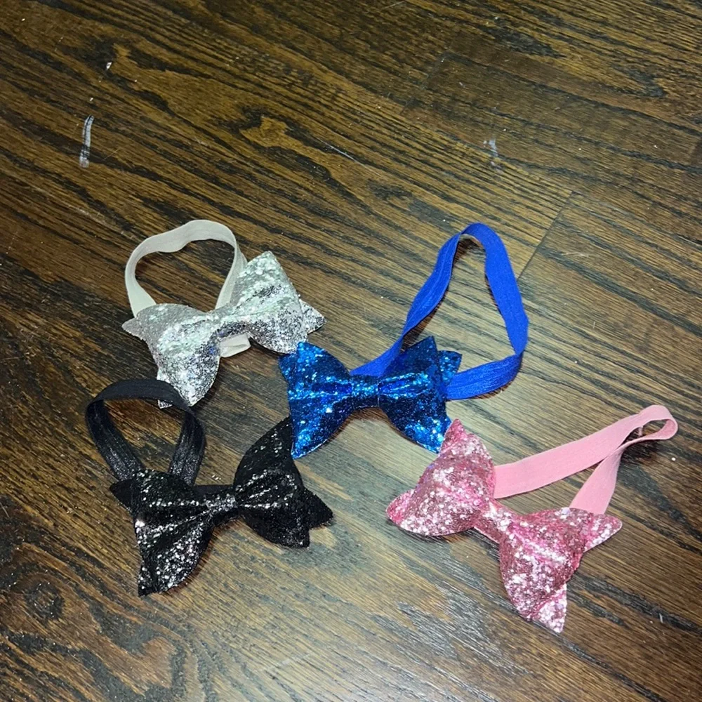 NWOT Glitter headband bows.